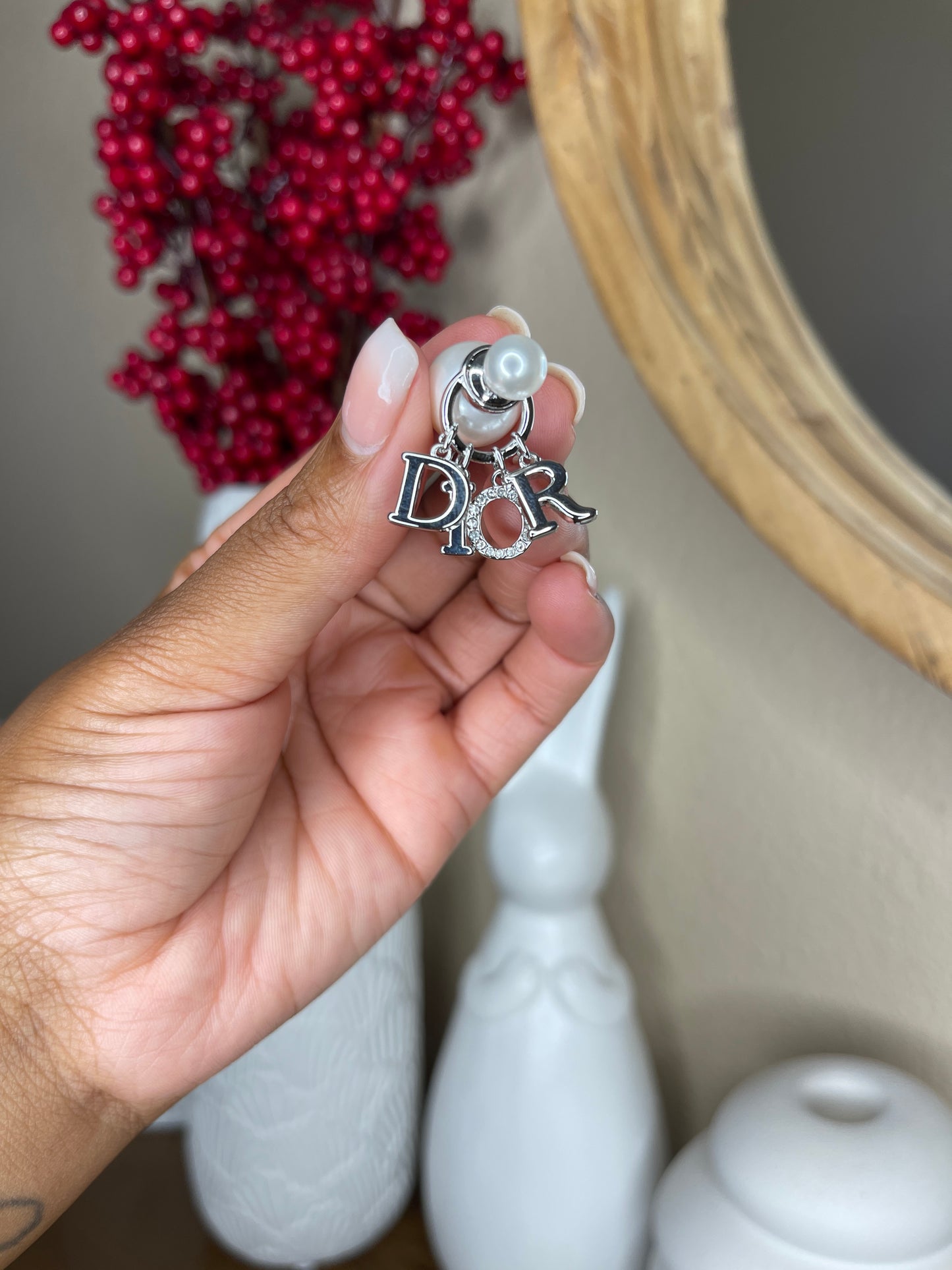 D Dangly Pearls Silver