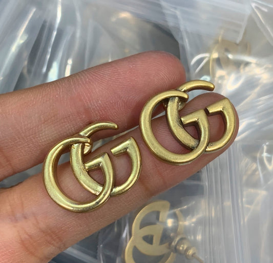 GG Plain Gold Studs